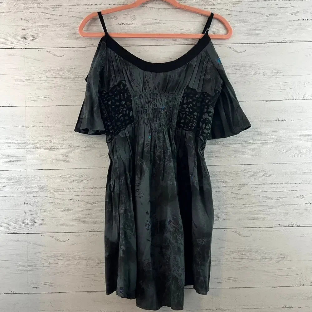 Free People Gray Floral Print Fit and Flare Cold Shoulder Dress Size 4